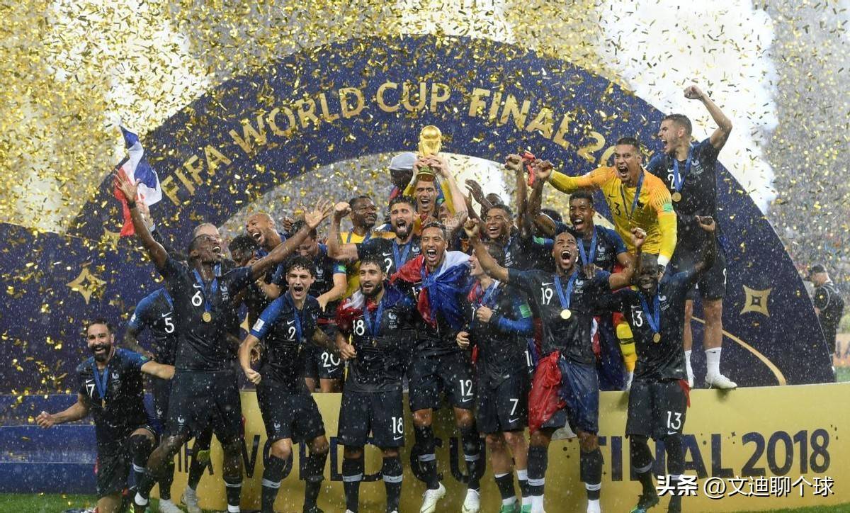 中规中矩的 中规中矩的